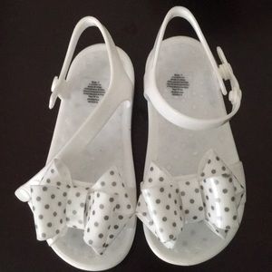 No wear and tear! Worn few times